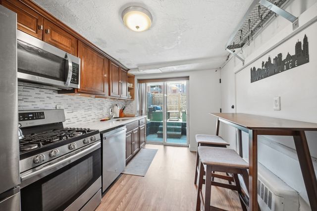 1722-1726 Commonwealth Ave. 1, Boston, MA 02135