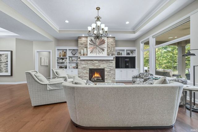 14802 Old Timber Pass, Fort Wayne, IN 46845