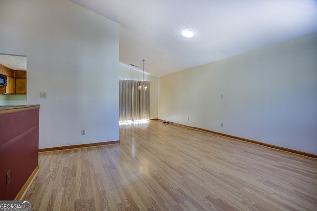 290 Lori Lane, Riverdale, GA 30296