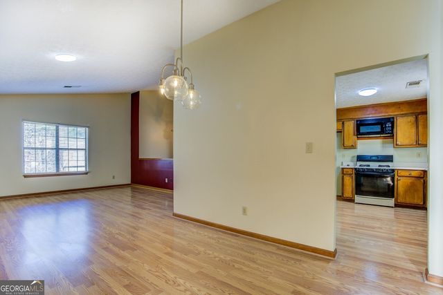 290 Lori Lane, Riverdale, GA 30296