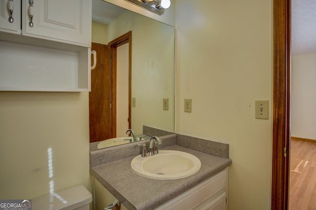 290 Lori Lane, Riverdale, GA 30296