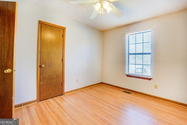 290 Lori Lane, Riverdale, GA 30296