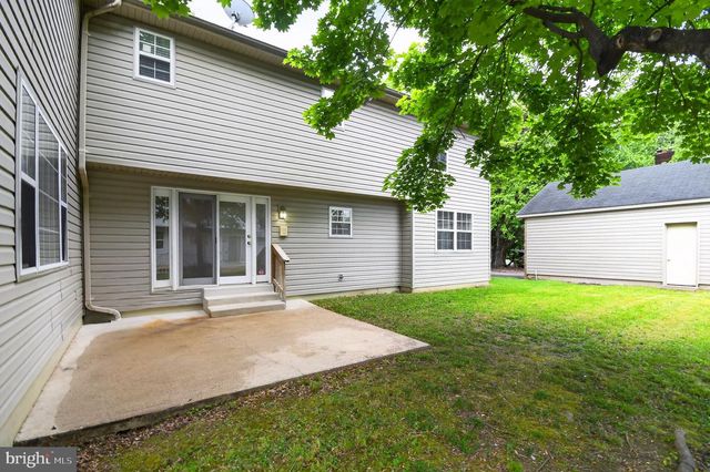 7704 KITTEREDGE DR, District Heights, MD 20747
