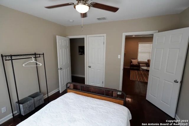 522 W RIDGEWOOD CT, San Antonio, TX 78212