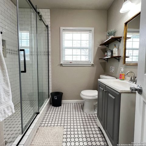 522 W RIDGEWOOD CT, San Antonio, TX 78212