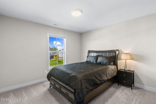 2114 Quail Ridge Dr, La Grange, KY 40031