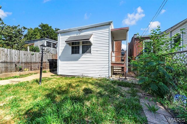 4026 Humphrey Street, St Louis, MO 63116