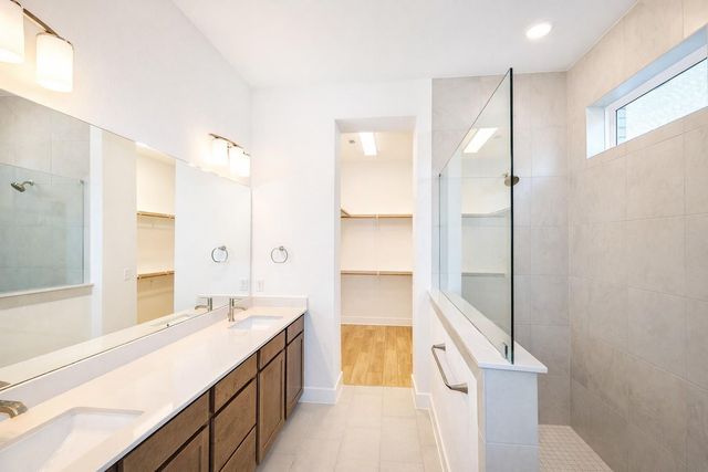 908 Prominence WAY, Leander, TX 78641
