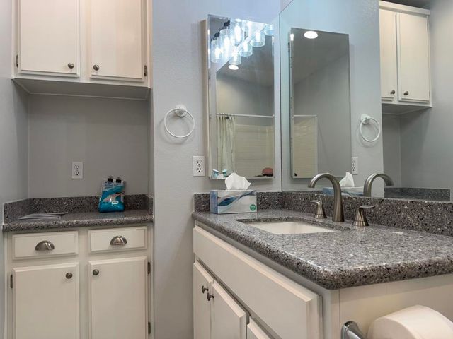 35220 Sand Rock Road, Thousand Palms, CA 92276