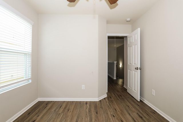 16738 N Gull Drive, Conroe, TX 77385