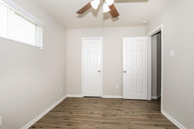 16738 N Gull Drive, Conroe, TX 77385
