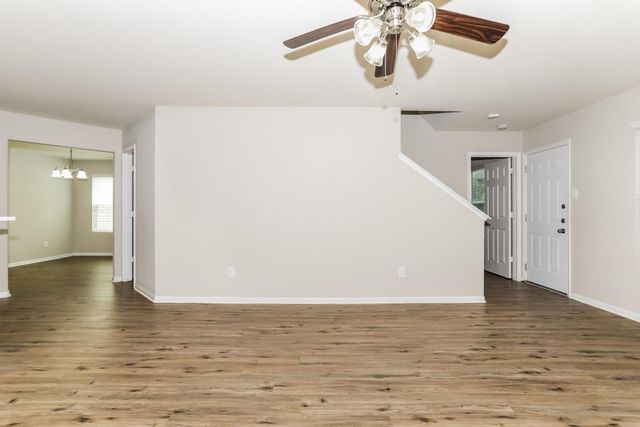 16738 N Gull Drive, Conroe, TX 77385