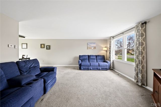 8491 Torchwood Lane, Cicero, NY 13039