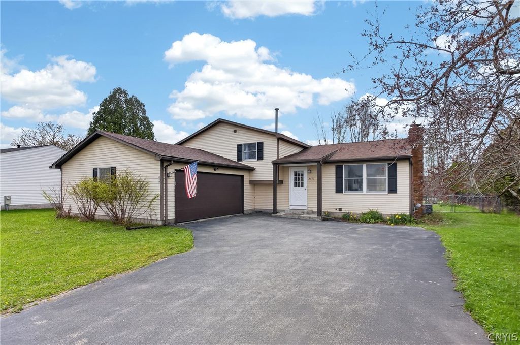 8491 Torchwood Lane, Cicero, NY 13039