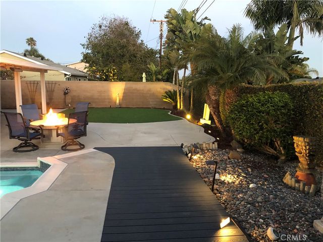8282 Tyler Circle, Huntington Beach, CA 92646