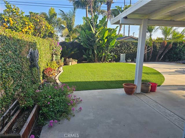 8282 Tyler Circle, Huntington Beach, CA 92646