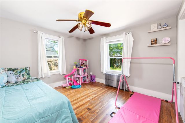 204 Harmony Court, Warwick, RI 02889