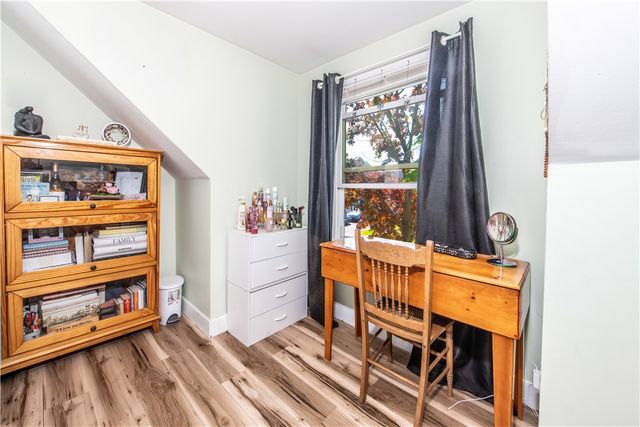 204 Harmony Court, Warwick, RI 02889