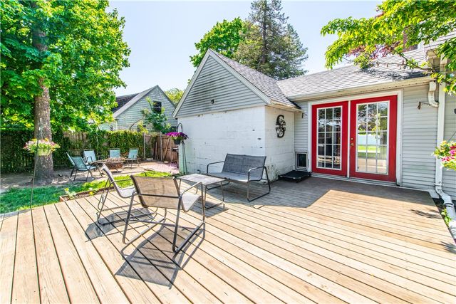 204 Harmony Court, Warwick, RI 02889