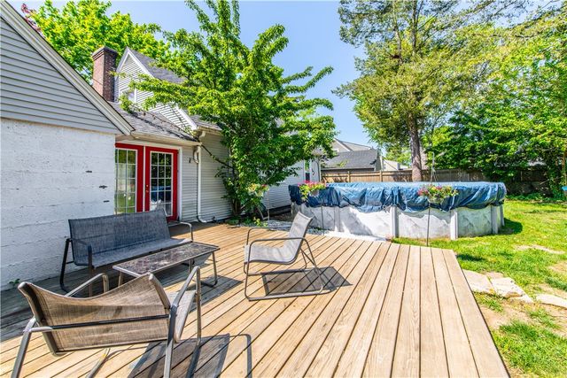 204 Harmony Court, Warwick, RI 02889