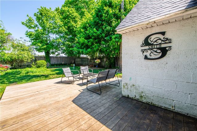 204 Harmony Court, Warwick, RI 02889