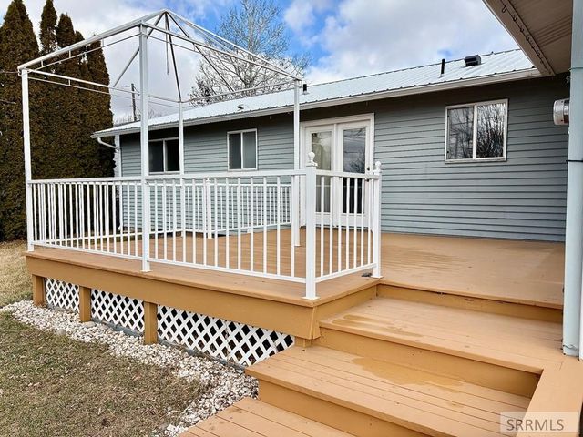 2334 E 1st Street, Idaho Falls, ID 83401