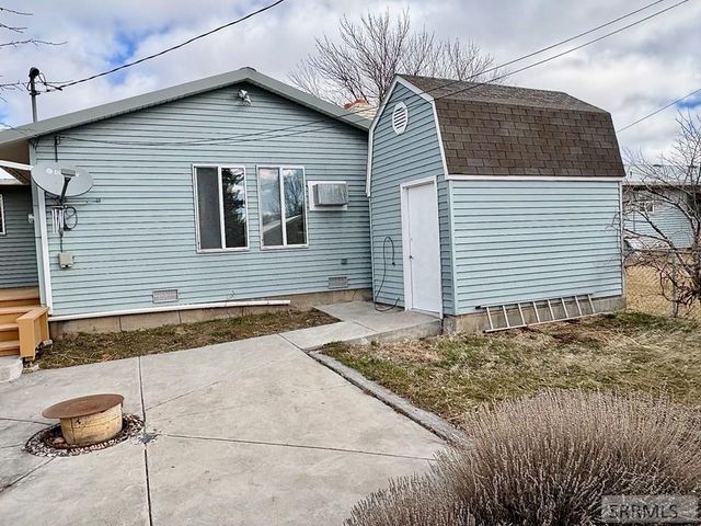 2334 E 1st Street, Idaho Falls, ID 83401