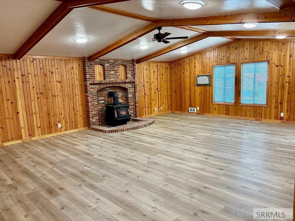 Image 21 of property listing at 2334 E 1st Street, Idaho Falls, ID 83401