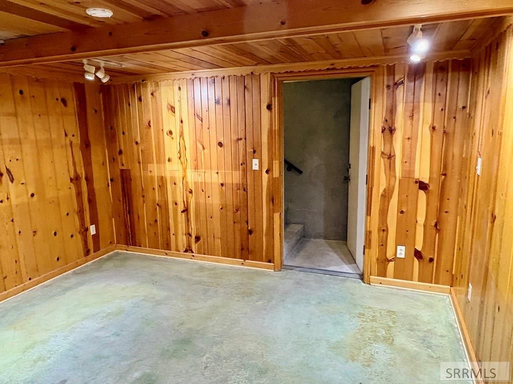 Image 38 of property listing at 2334 E 1st Street, Idaho Falls, ID 83401