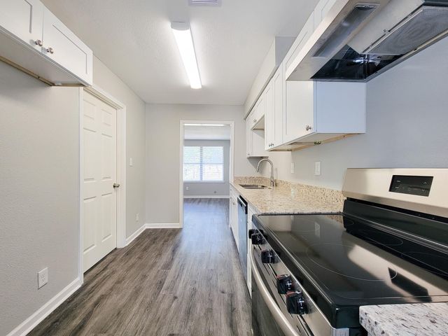 3923 Zephyr Street, Houston, TX 77021