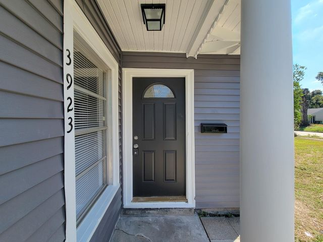 3923 Zephyr Street, Houston, TX 77021