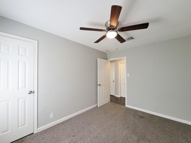 3923 Zephyr Street, Houston, TX 77021