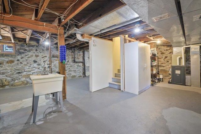 1014 E 18TH Ave, Spokane, WA 99203