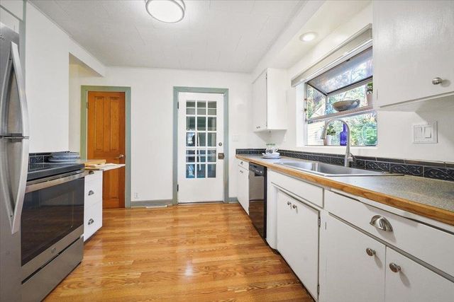 1014 E 18TH Ave, Spokane, WA 99203