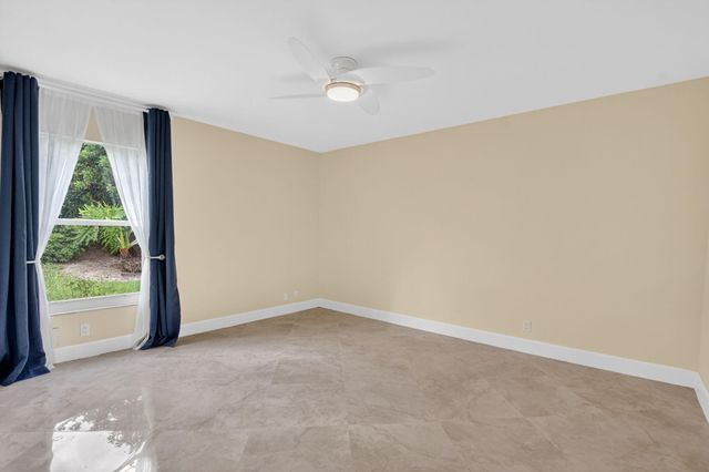 9245 Flynn Circle 7, Boca Raton, FL 33496