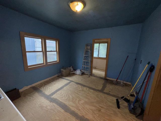 6621 21st AVENUE, Kenosha, WI 53143