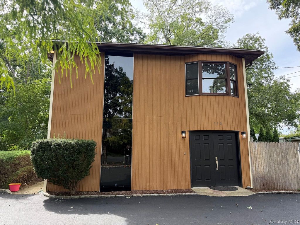 112 Hillside Road, Deer Park, NY 11729 — exterior