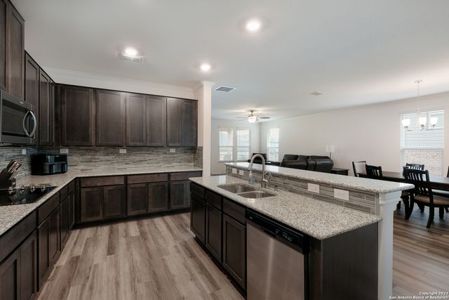 15015 Tethys Way, San Antonio, TX 78245