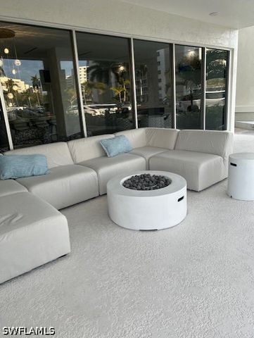 1 Bluebill AVE 501, Naples, FL 34108