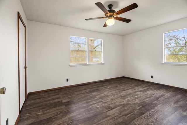 101 E Mourot Street, Plumerville, AR 72127