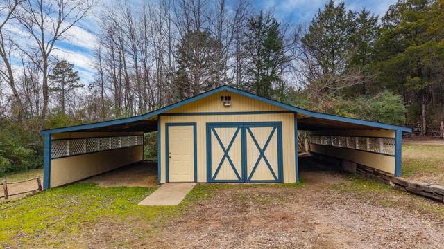 101 E Mourot Street, Plumerville, AR 72127