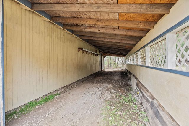 101 E Mourot Street, Plumerville, AR 72127