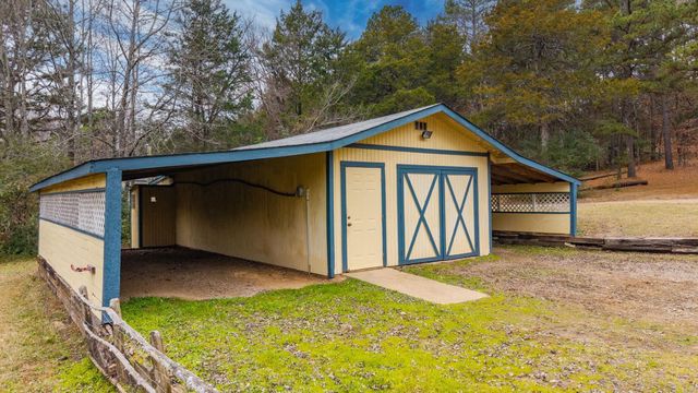 101 E Mourot Street, Plumerville, AR 72127