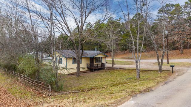 101 E Mourot Street, Plumerville, AR 72127