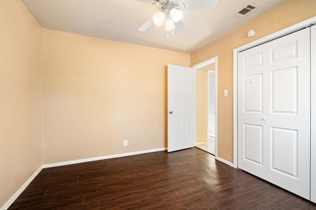 5801 Libyan DR B, Austin, TX 78745