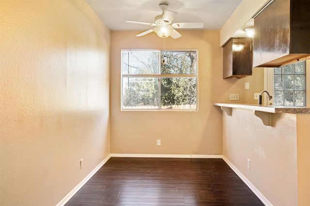 5801 Libyan DR B, Austin, TX 78745