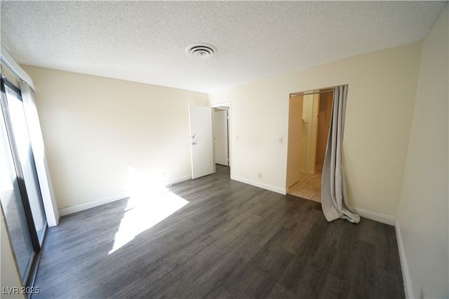 3153 Bel Air Drive, Las Vegas, NV 89109