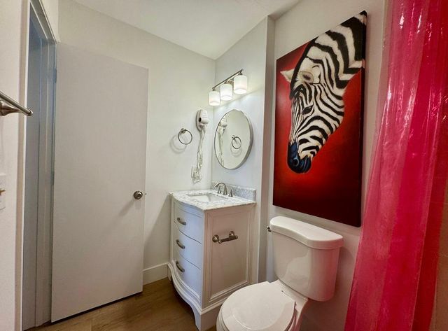 299 SW 7TH Street 2070, Boca Raton, FL 33432