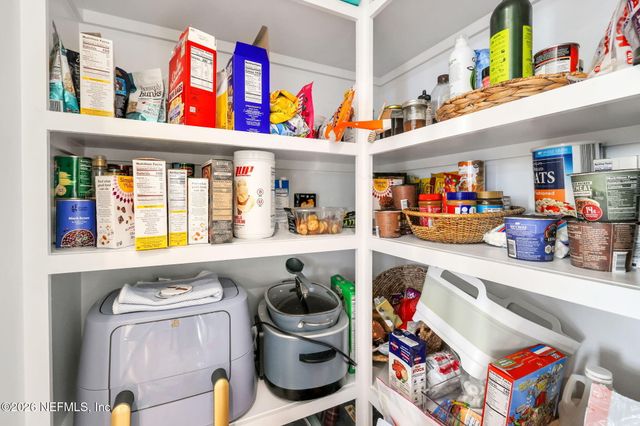 7206 T AND G FARM Lane, Macclenny, FL 32063