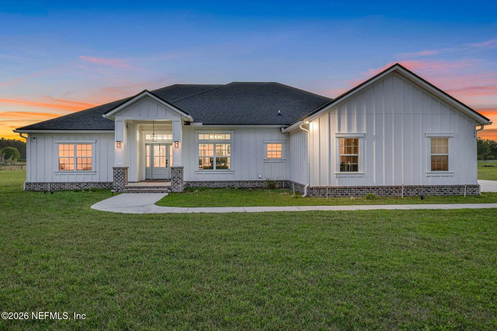 7206 T AND G FARM Lane, Macclenny, FL 32063